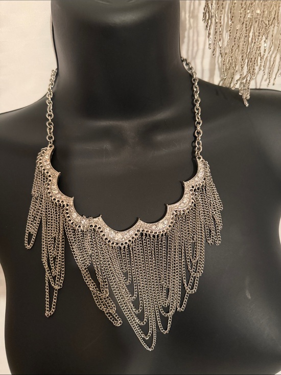 Jewelry - Silver Fringe Scalloped Statement Necklace and Earrings- Women Jewelry